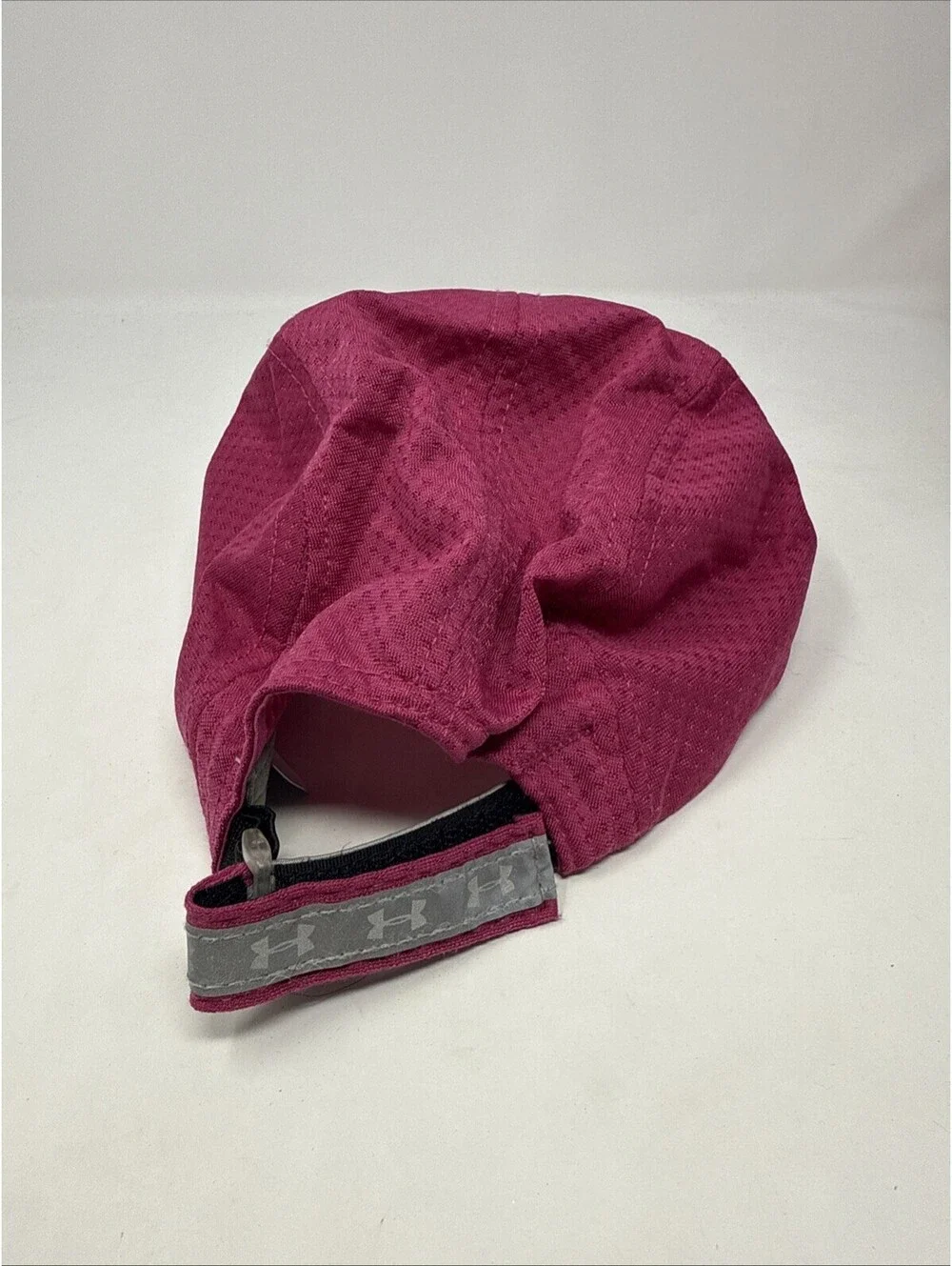 Pink Under Armour Athletic Hat Size Medium